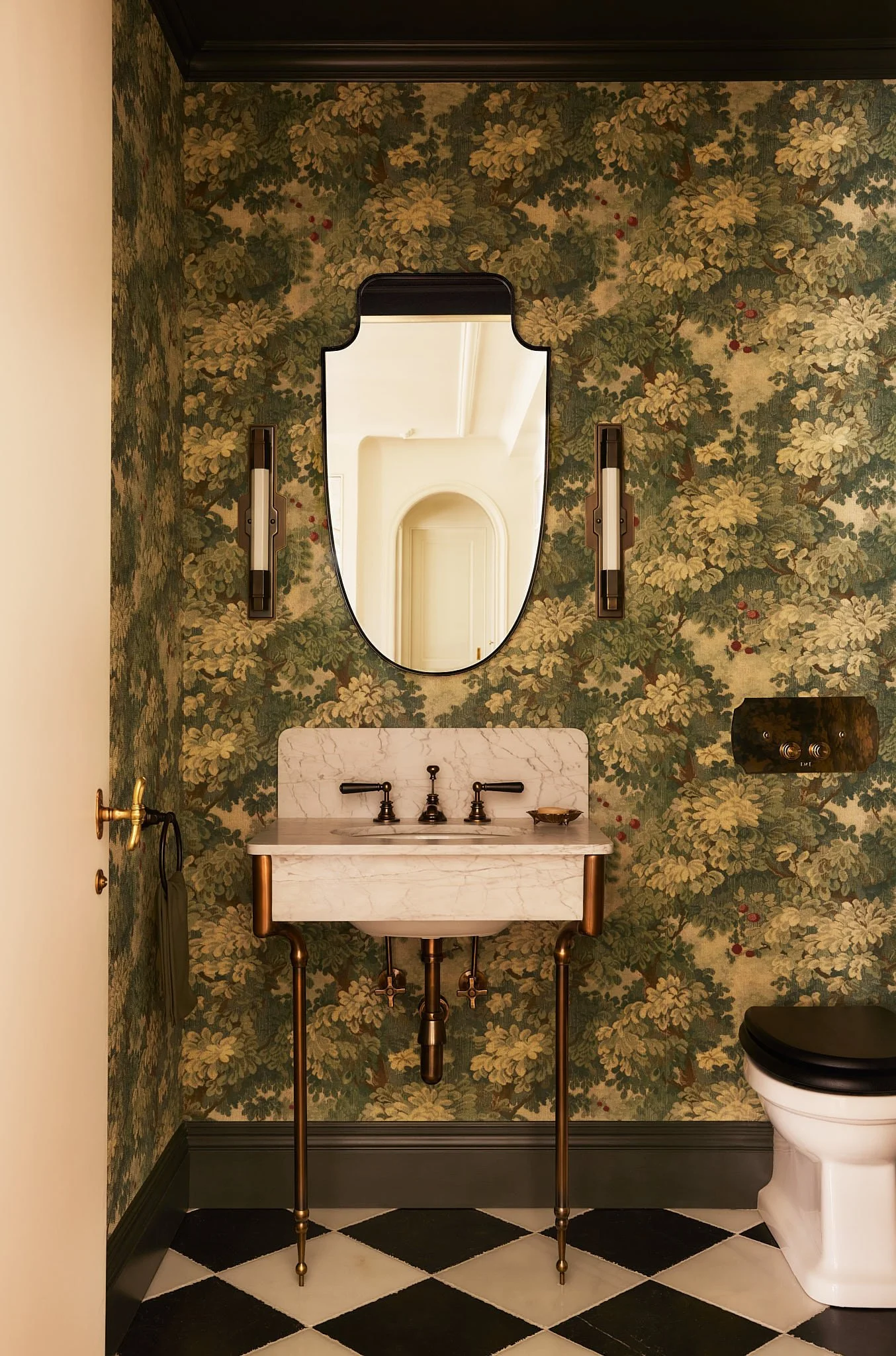 nyc-interiors-bathroom-photoshoot.jpg