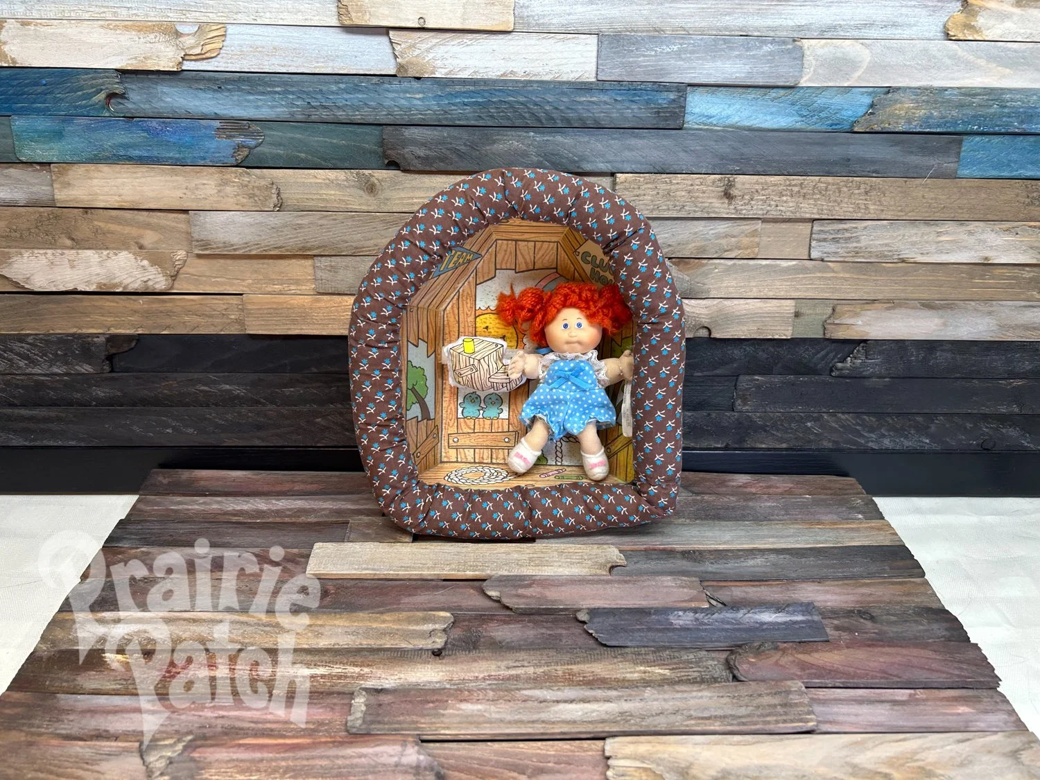 Clubhouse Pin-up