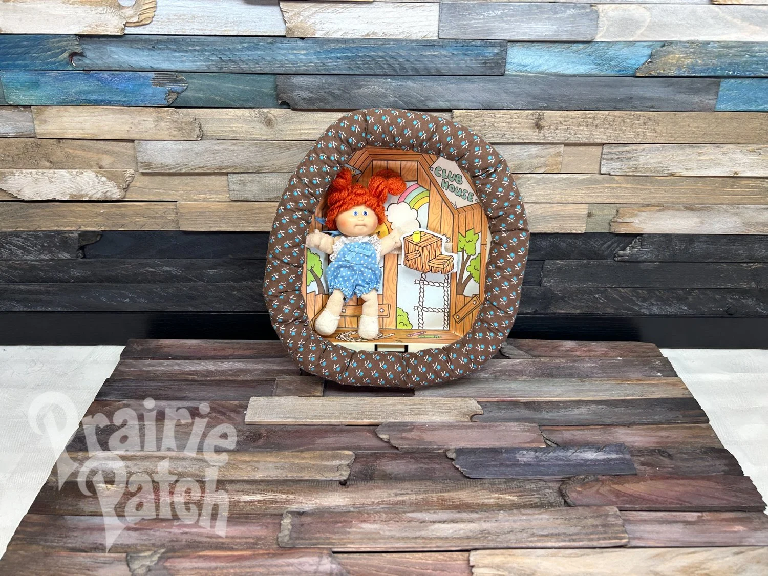 Clubhouse Pin-up