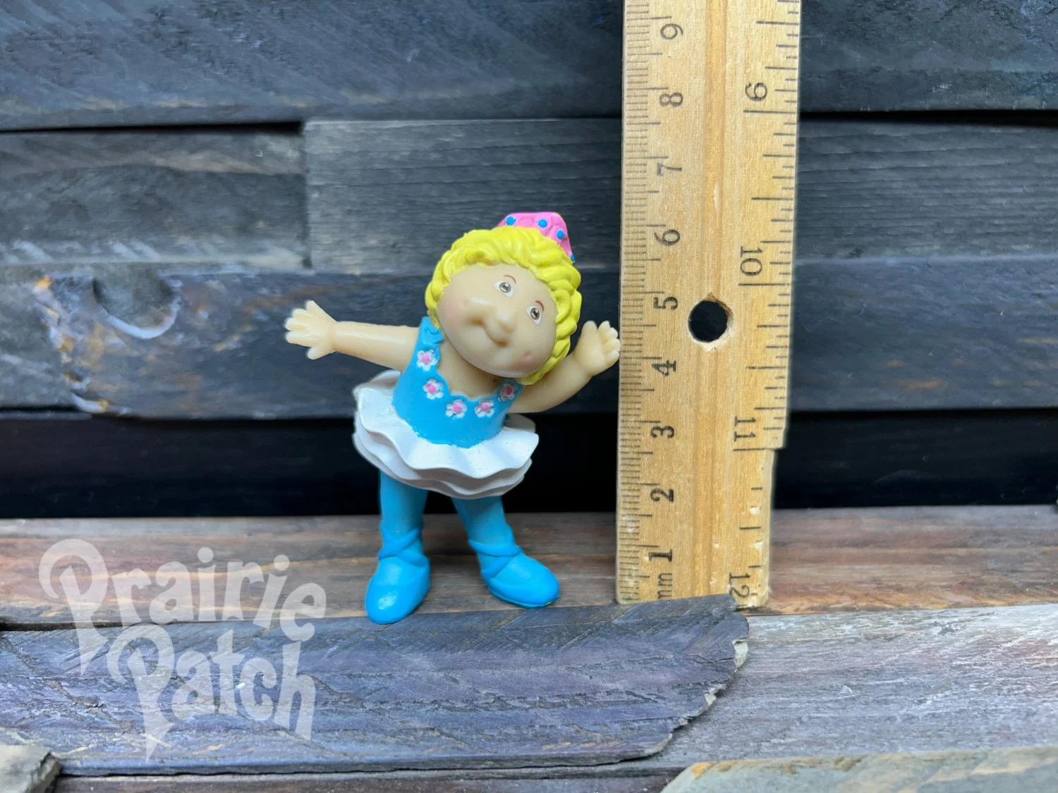 Ballerina figurine