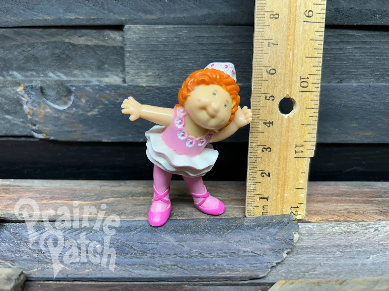 Ballerina figurine