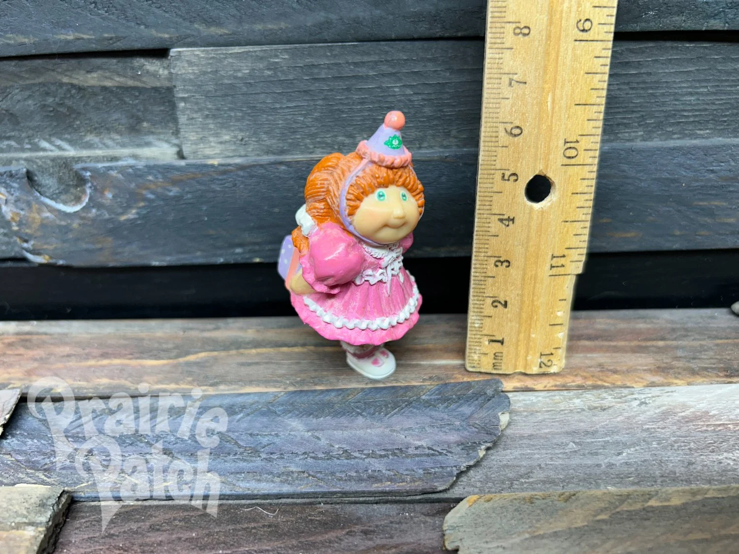 Party hat figurine