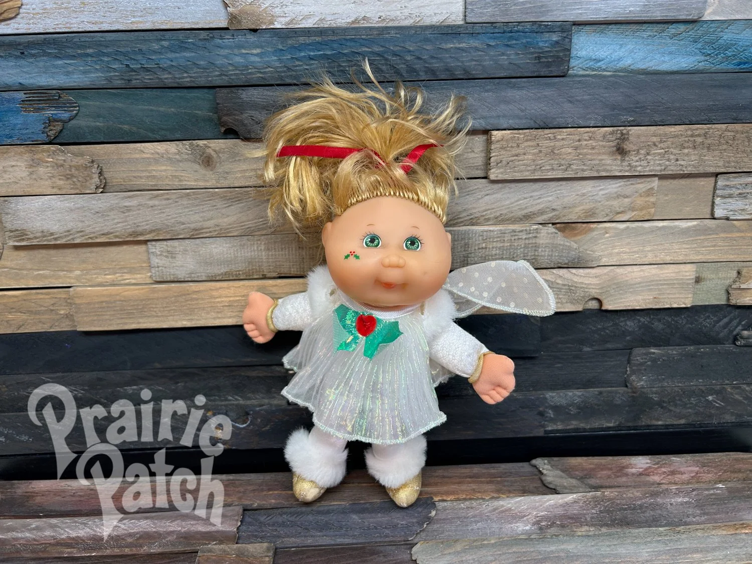 Golden Holiday fairy