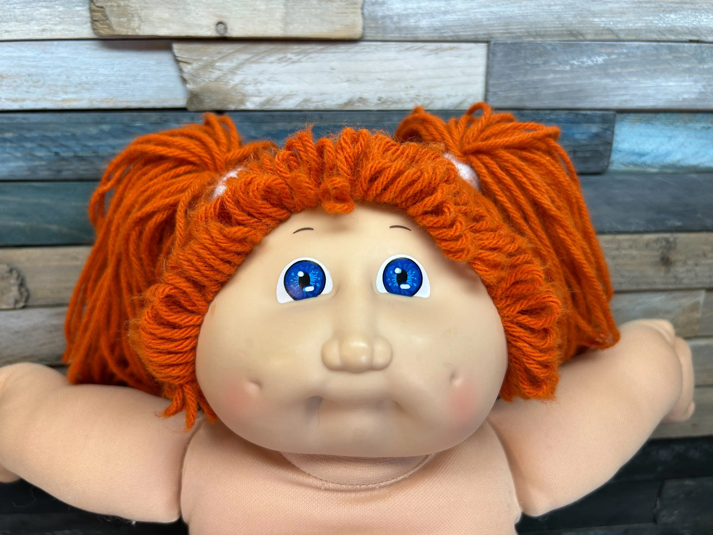 Red hair & blue eyes