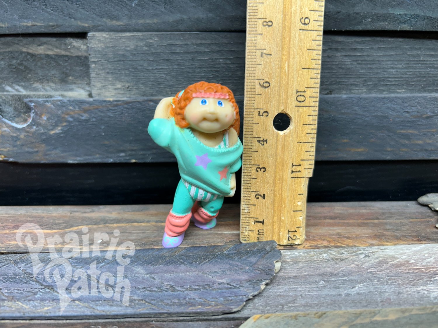 Aerobics figurine