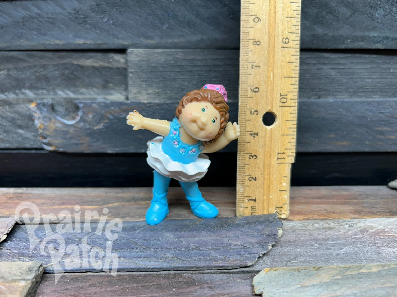 Ballerina figurine