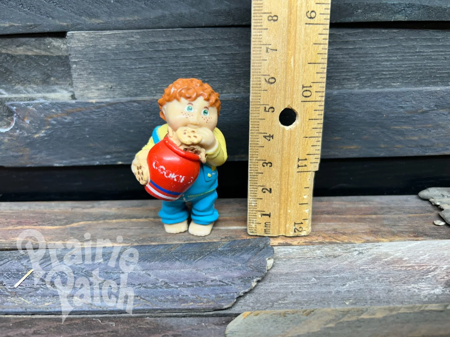 Cookie jar figurine