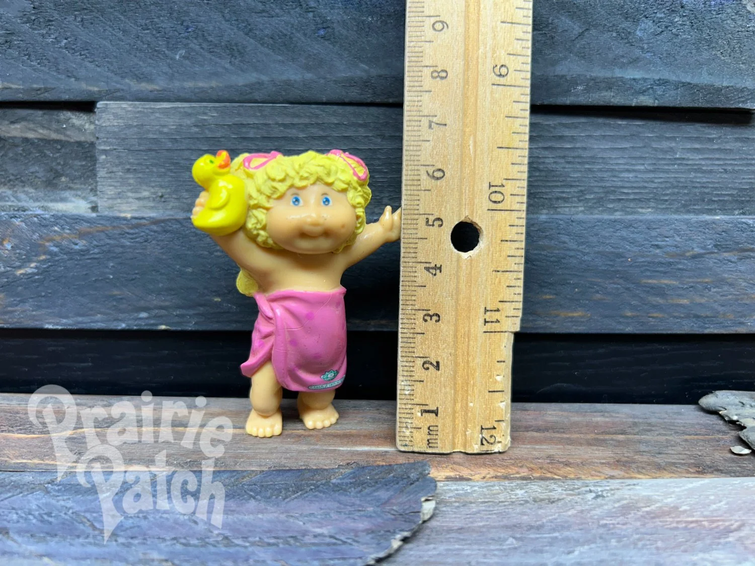 Bath towel figurine
