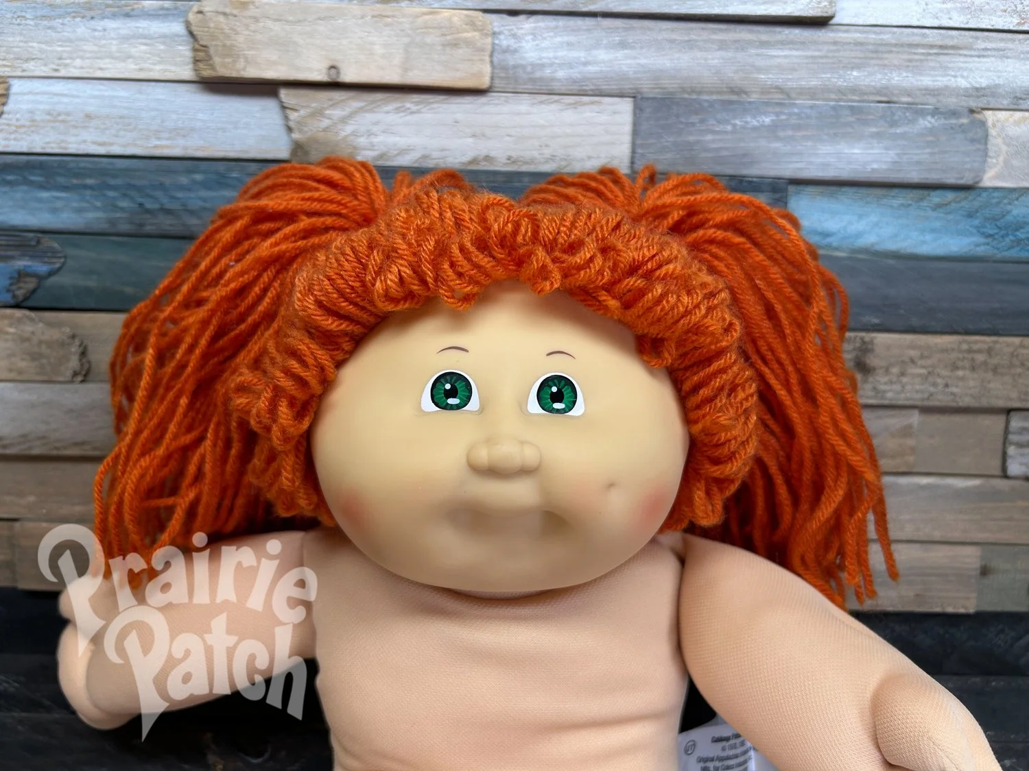 Red hair & green eyes