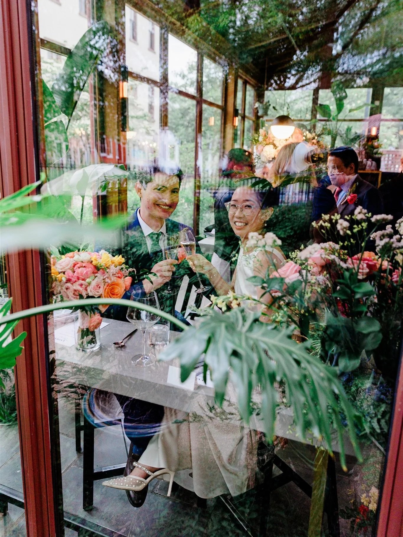 Happy Anniversary to Allison &amp; Keegan 🤍

Yesterday they celebrated their 1 year wedding anniversary! Their wedding was a chic, non-traditional yet elegant affair including a heartfelt ceremony, incredible food, and a super fun tarot card reader!