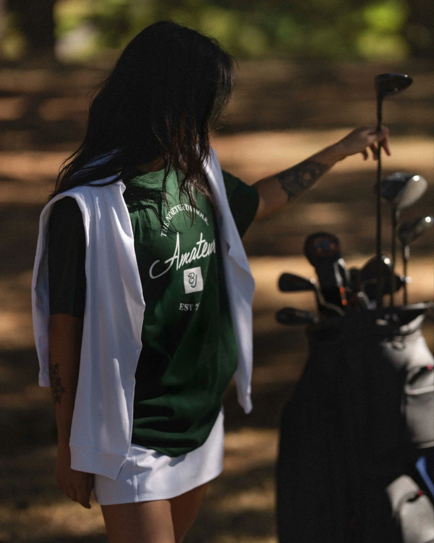 Fall forecast: cool mornings, crisp drives, and cozy Bogey Juice merch. Who needs pumpkin spice when your outfit&rsquo;s this nice?

#BogeyJuice #BJ #Amateurs #DrinkUp #19thHole #Clubhouse #Golfers #PourDecisions #DoubleBogey #TripleBogey #BogeyJuice