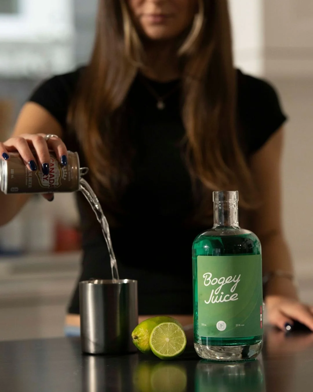 Hosting hack: hand everyone a Ginger Apple Mule and watch the vibes improve immediately. ✅

Ingredients
&bull; 50mL Bogey Juice
&bull; 100mL ginger beer
&bull; Squeeze of lime

Fill a copper mug with ice, add Bogey Juice + ginger beer, squeeze in lim