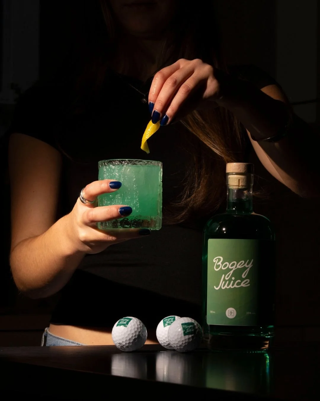 New Year&rsquo;s Eve plans: shake up a Bogey Juice Sour and let the countdown do the rest. 🥂⛳️✨

Tart, smooth, and way more reliable than your game.

Ingredients
&bull; 60mL Bogey Juice
&bull; 30mL fresh lemon juice
&bull; 5mL simple syrup
&bull; Le