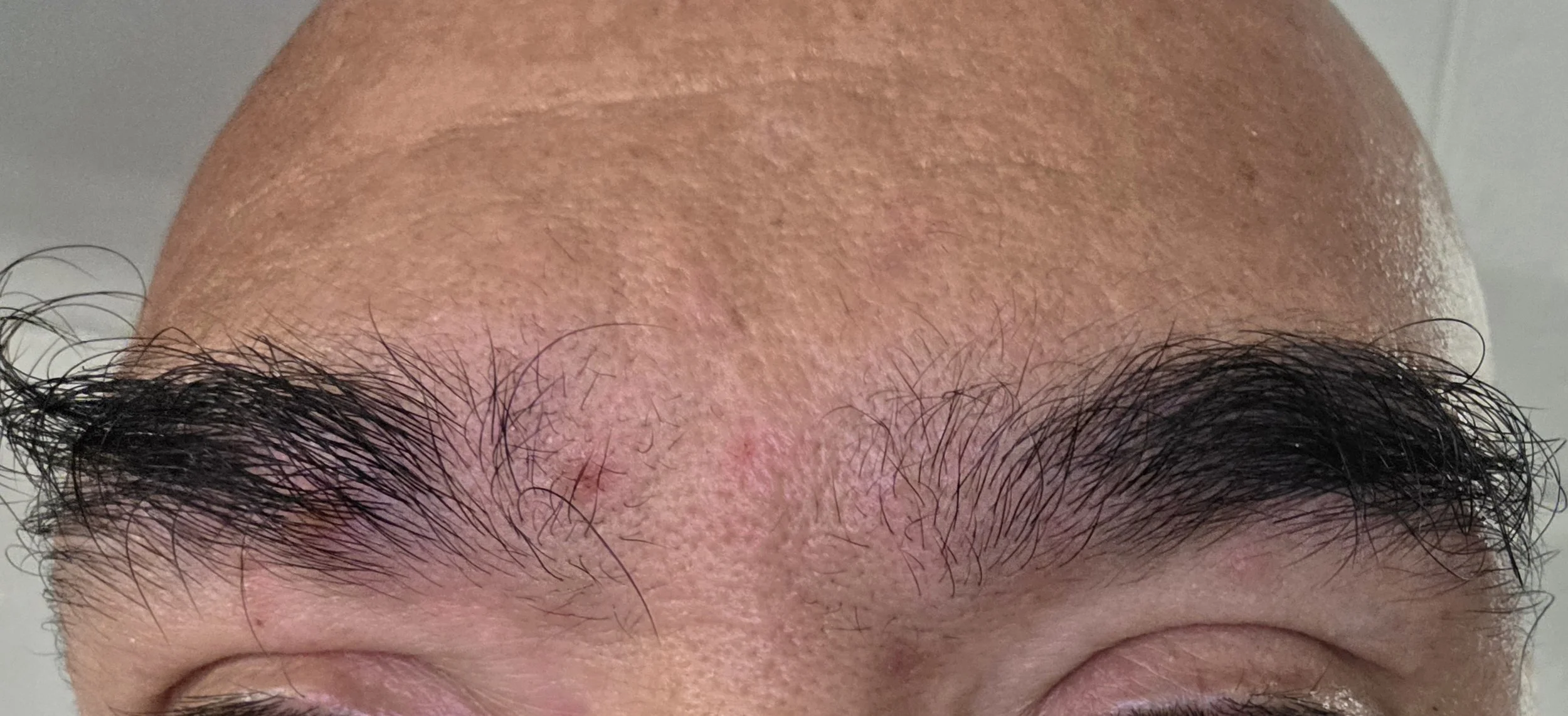 The Hinge Experiment: My Eyebrows Are Now Part of the Story