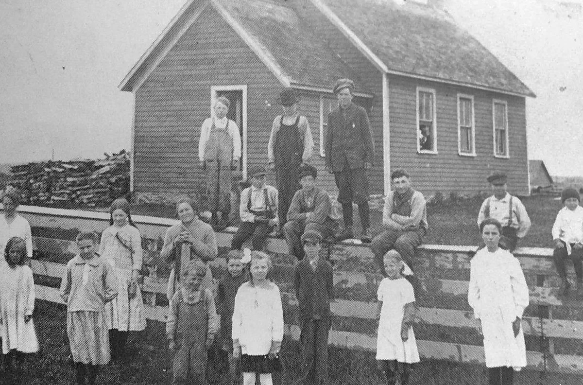 Book Excerpt and Behind the Scenes: The Worm(hole) Moon