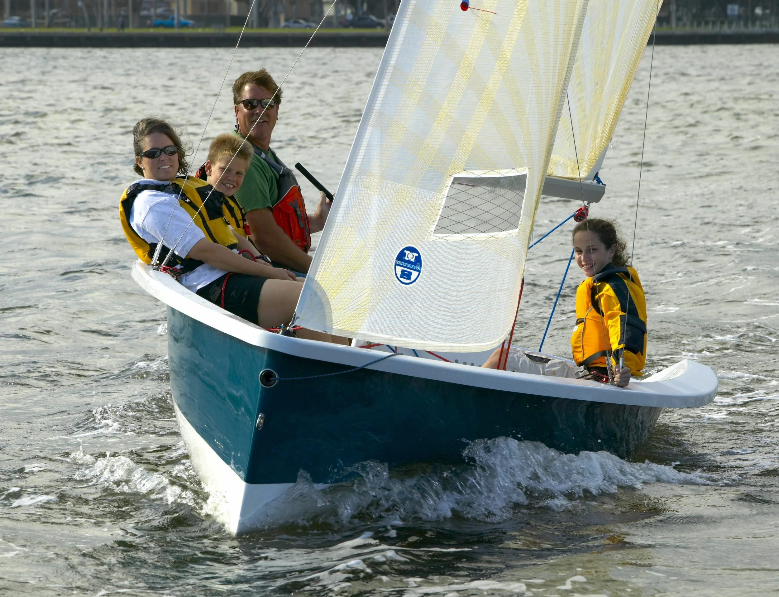 Vanguard Nomad — Bob Ames Naval Architecture