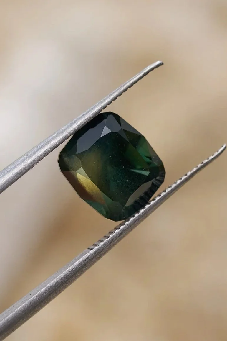 PMT0220_3.27Ct_
$2,290