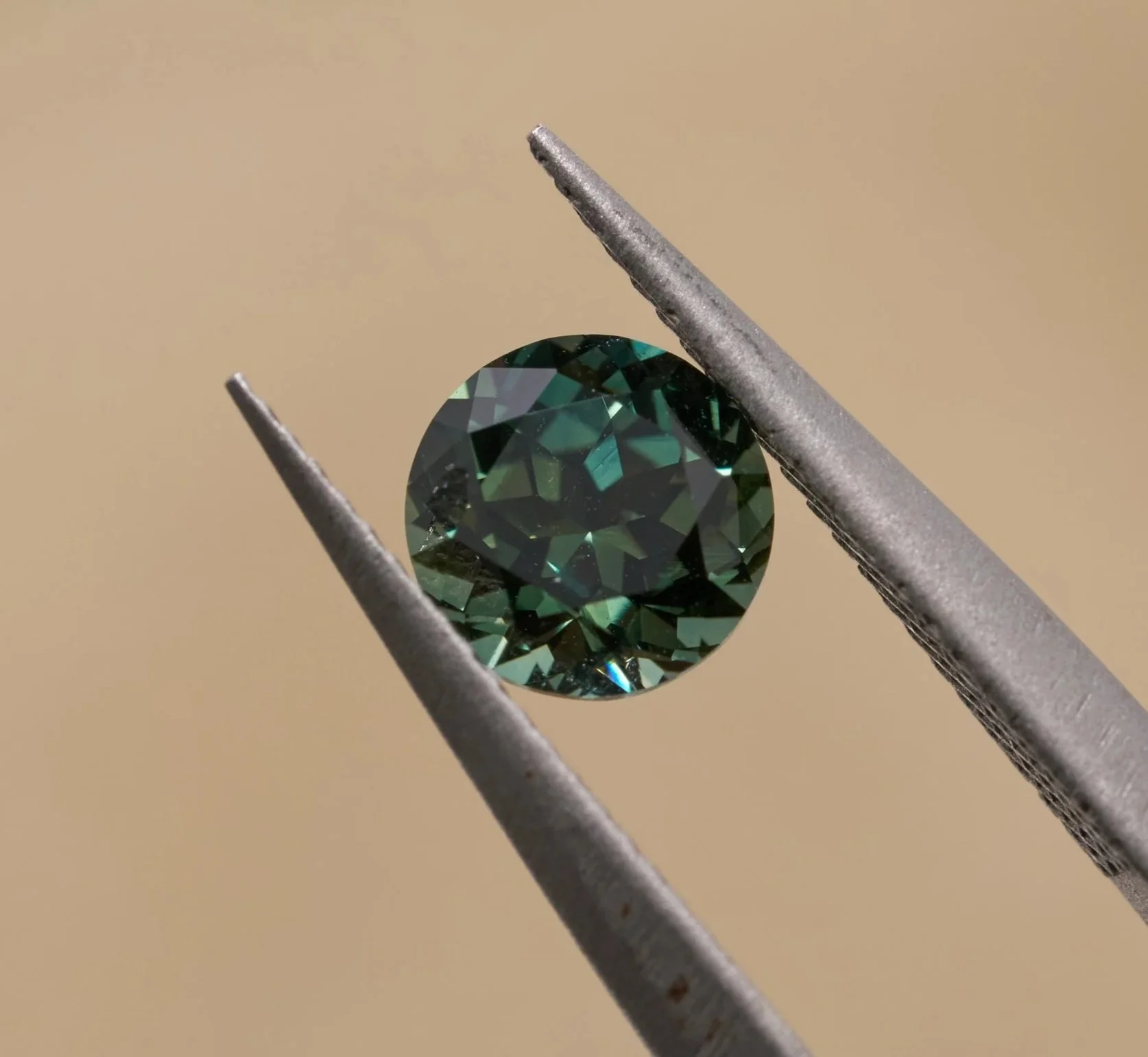 NG0123_ 1.1Ct _ $1375 _ Parti_Green _ Round 