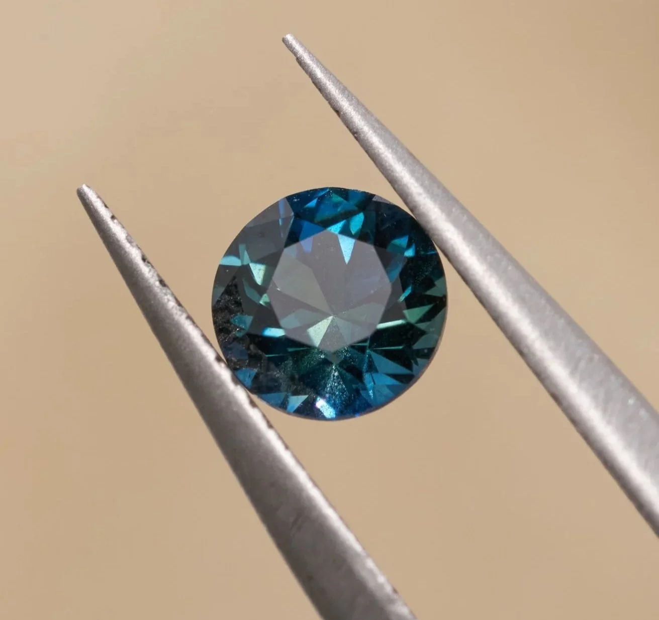 NG0162_ 1.05Ct _ $1313 _ Teal_Blue_Green _ Round 