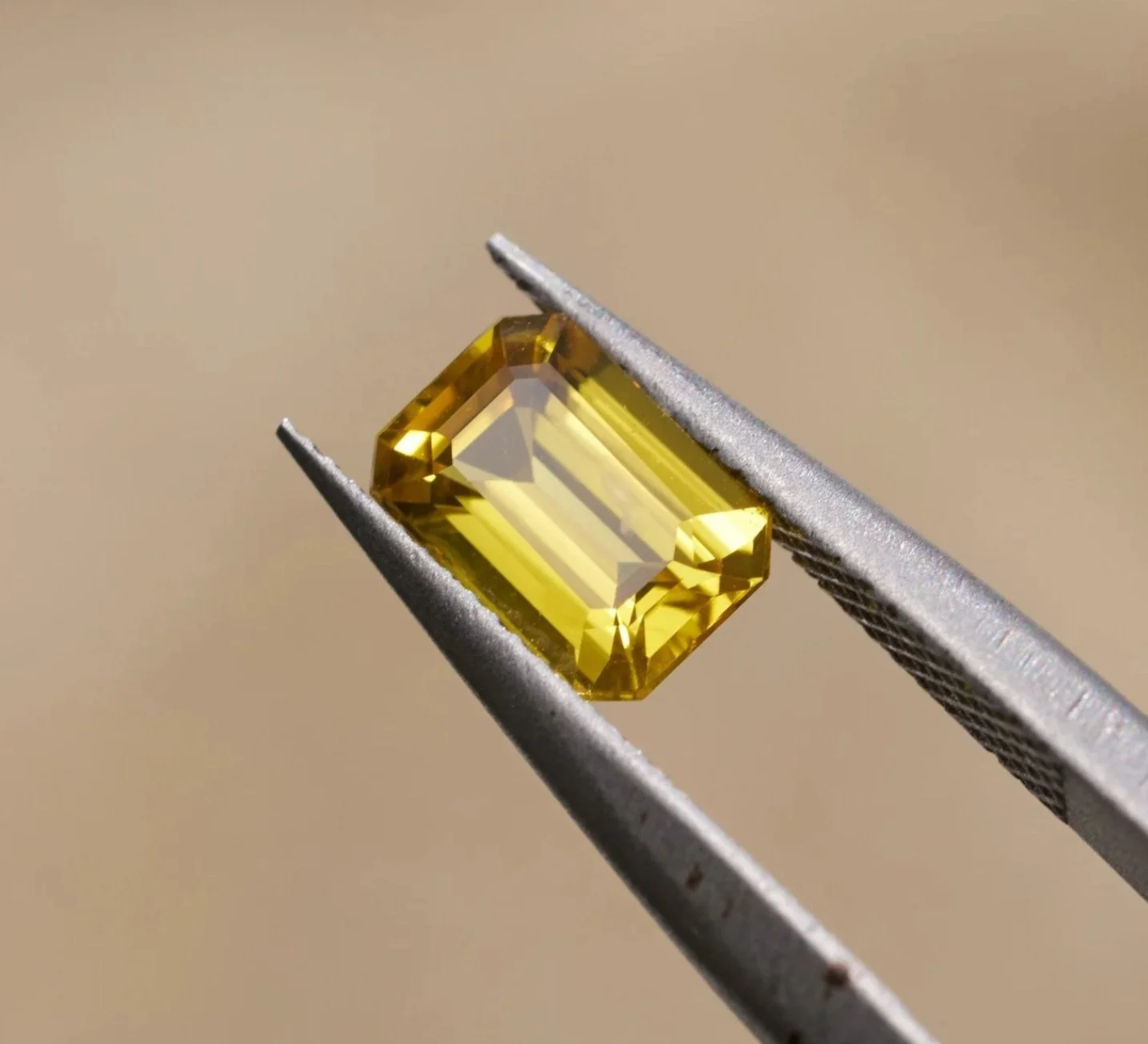 RW0260_ 1.1Ct _ $1375 _ Golden Yellow _ Emerald 