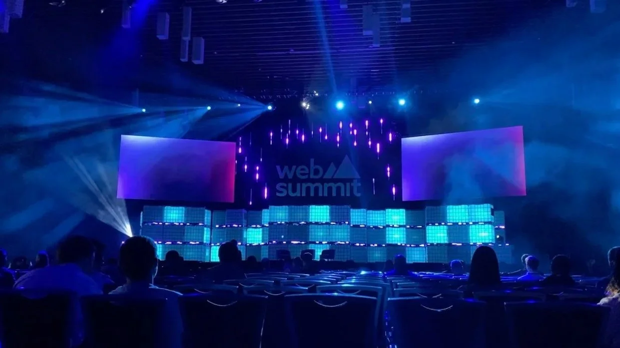 Vancouver+Audio+Visual+Production+Rentals+Web+Summit+Lighting.jpg