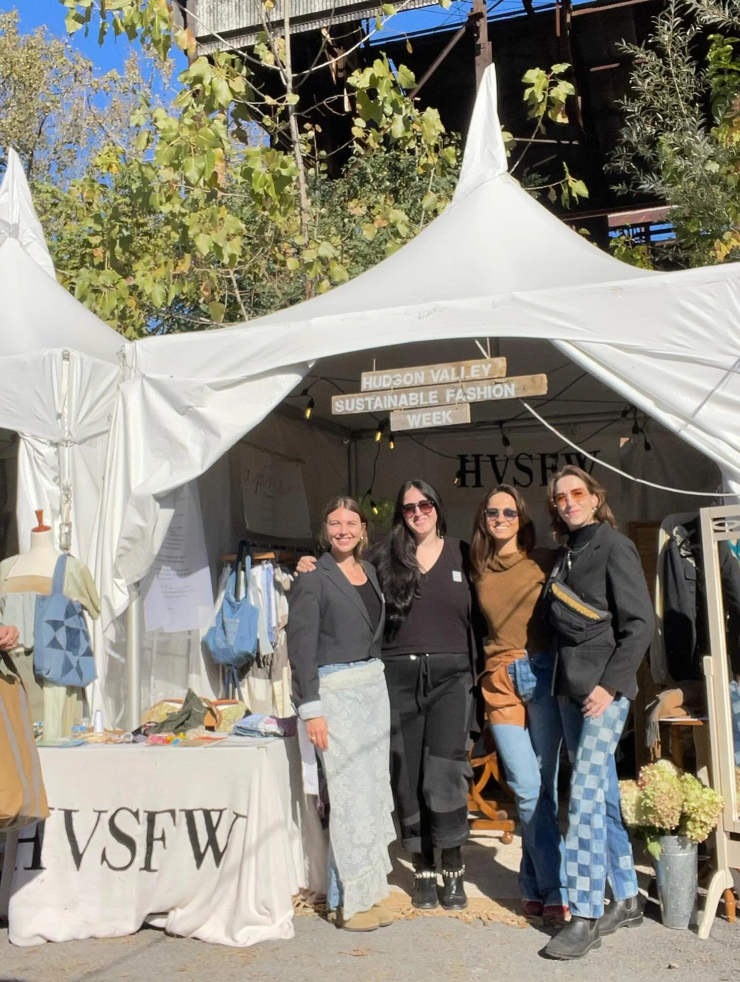 π what a fab first field + supply fall mrkt! 
we had a blast mending + embroidering your goodies and amplifying four of our designers from our 2025 organic runway β¨
ποΈ icymi you can shop the show in our upcoming posts, so stay tuned! | #HVSFW