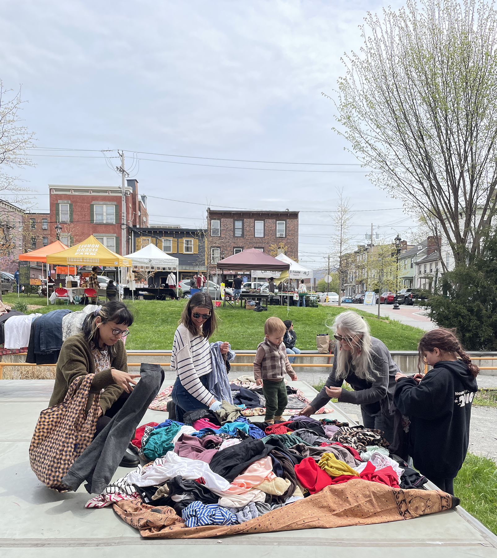 Community Clothing Swap @ the Newburgh Farmer’s Market