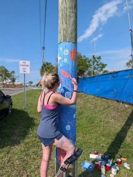 finally home and winding down after one of the busiest weekends i&rsquo;ve had in a long time.

i spent saturday volunteering at art in the park in brooksville, which was such an incredible event. i got to help out with the judging process, meaning, 