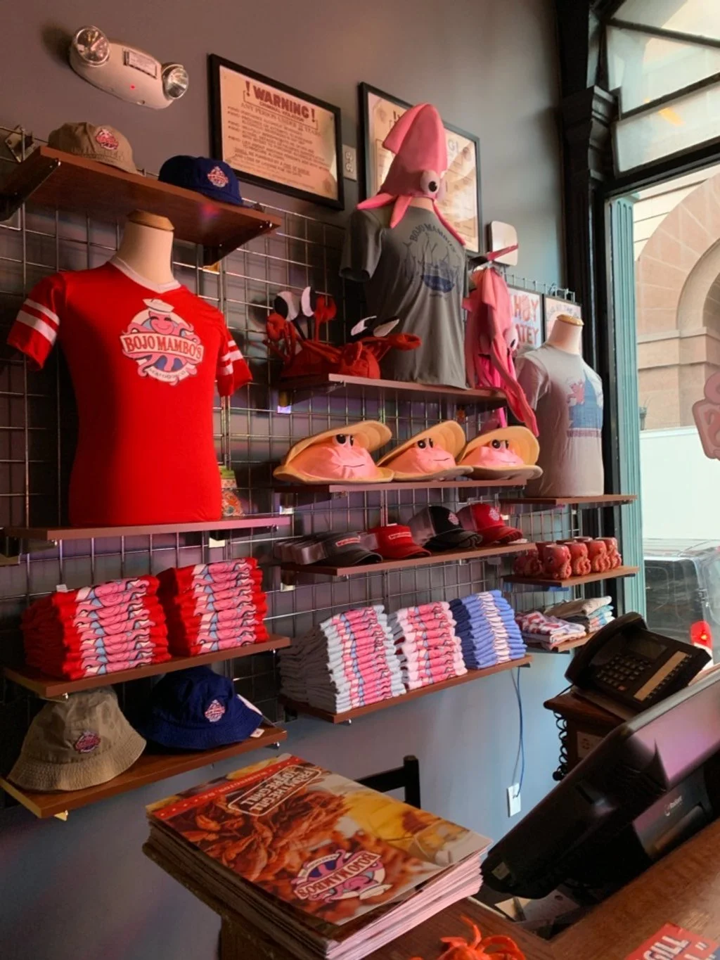 Set Decorator: Tara Pavoni