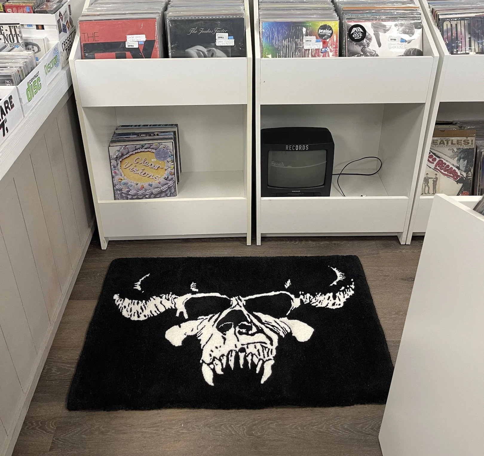 Band logo: danzig skull 