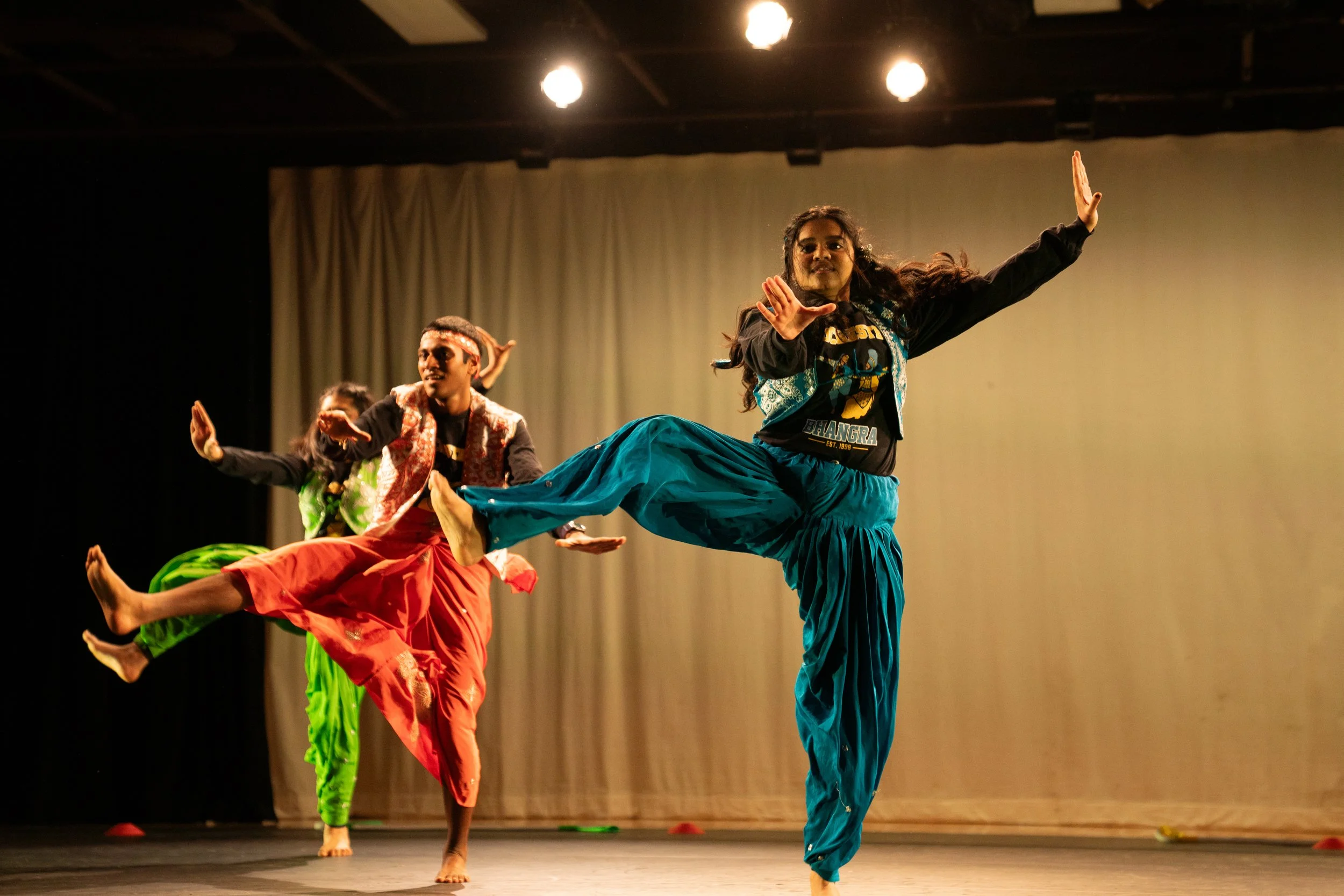 4-12-25_Bhangra_Spring_Showcase-GK-JPG-144.jpg