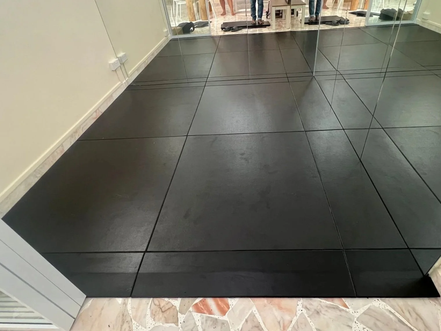 Gym Mats for Home &amp; Commercial Gyms in Singapore – Complete Guide to Choosing the Right Flooring