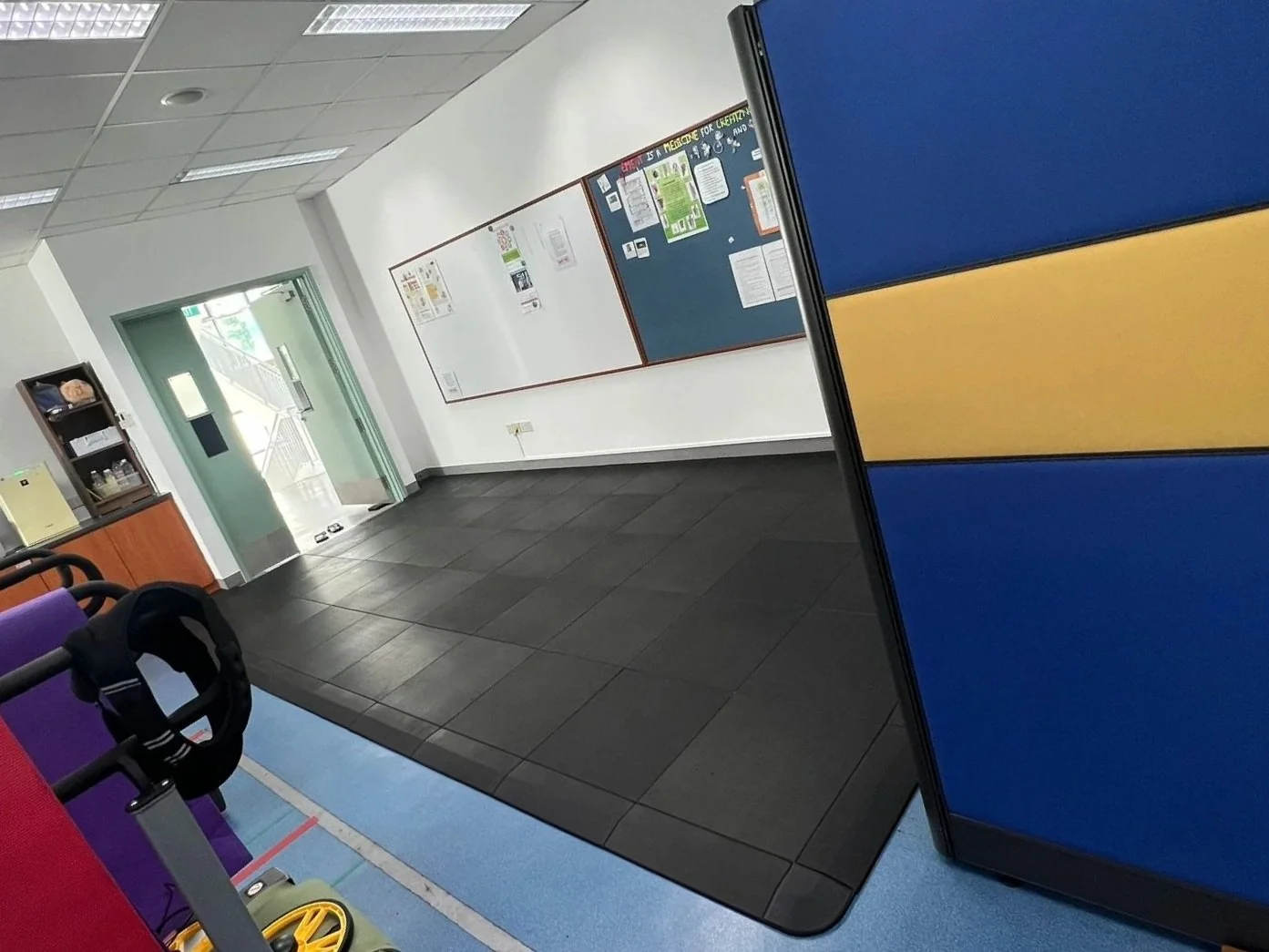 Gym Flooring Singapore: The Complete Guide to Rubber Gym Mats for Home &amp; Commercial Use