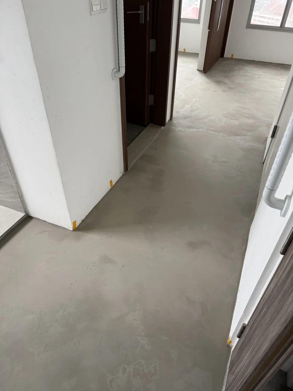 The Crucial First Step: Why Professional Floor Leveling &amp; Cement Screeding Make or Break Your Gym Flooring