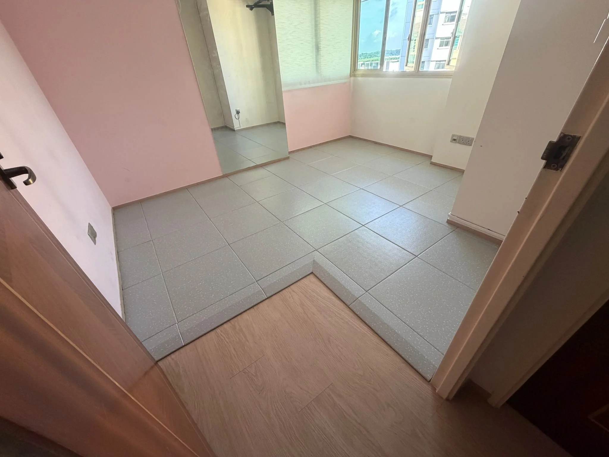 Composite Laminated Rubber Flooring: The Smarter Choice for Home &amp; Commercial Gyms in Singapore