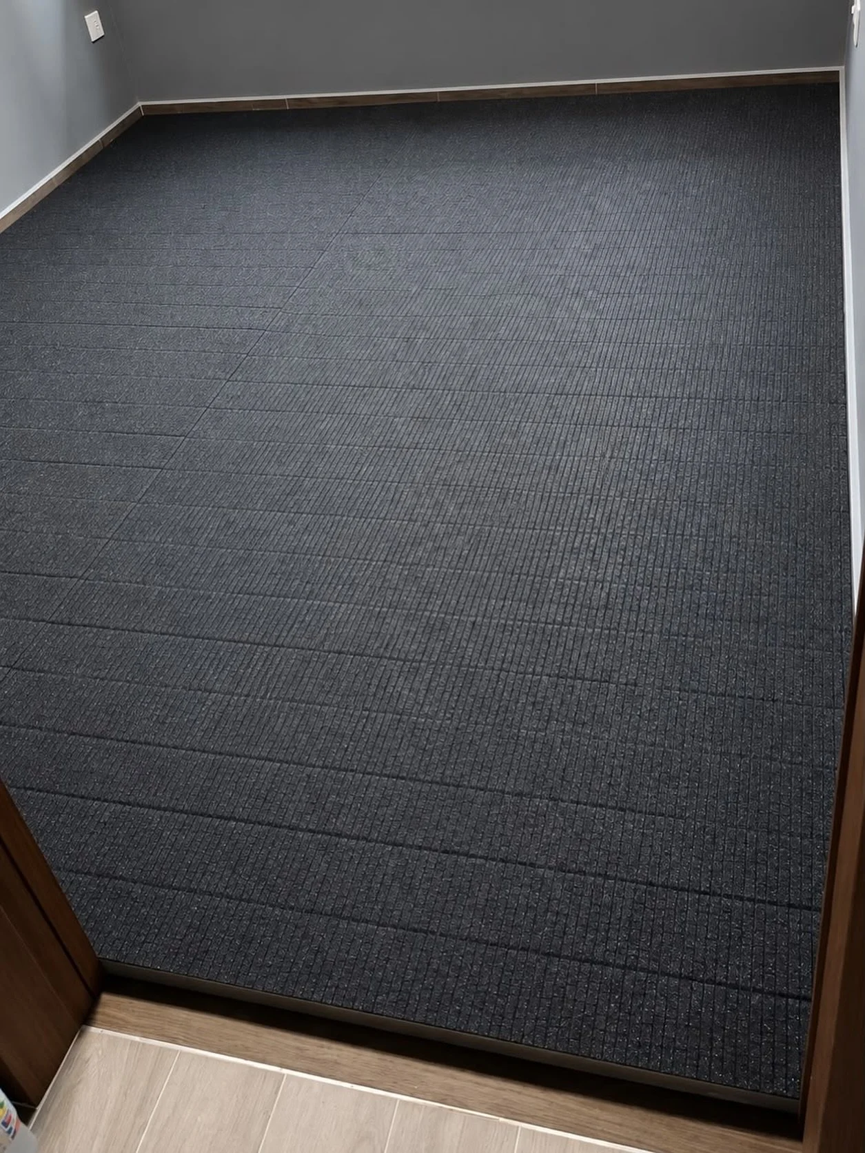 Thinking of converting a spare room into your own martial arts or training space?

Whether it&rsquo;s for striking, wrestling, grappling, BJJ or general training, we can help you create a dedicated space at home with the right flooring setup &mdash; 