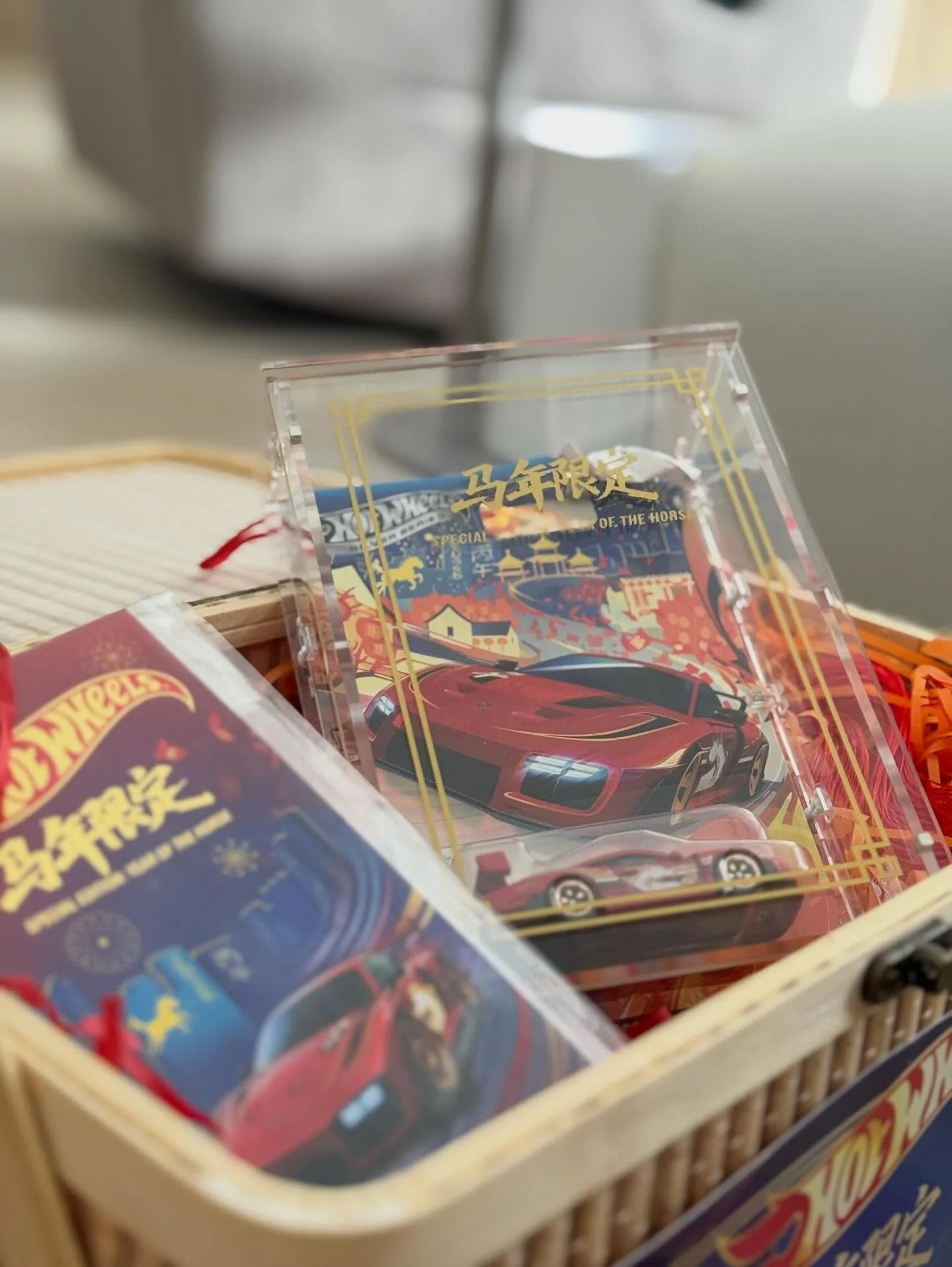 And we&rsquo;re off to the races! 

We galloped into 2026 with the speedy delivery of the LNY-themed @hotwheelsofficial Limited Edition Silver Series to some of our gearhead media friends. 

See if you can spot this Asia Pacific exclusive in the wild