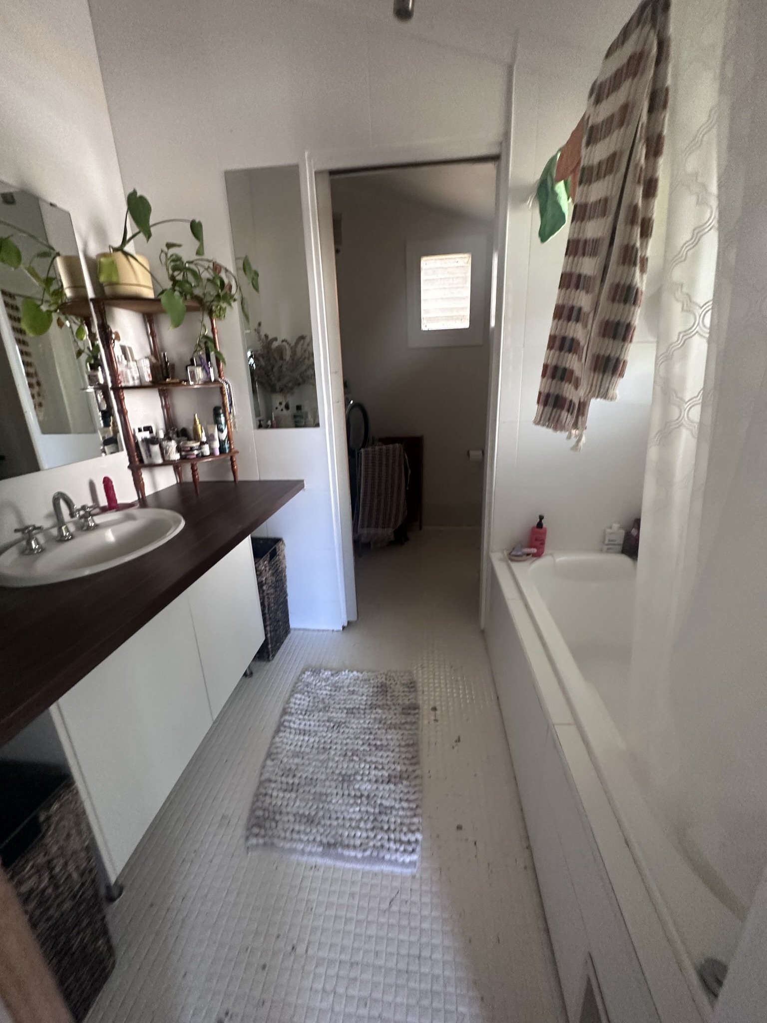 Bathroom - Before