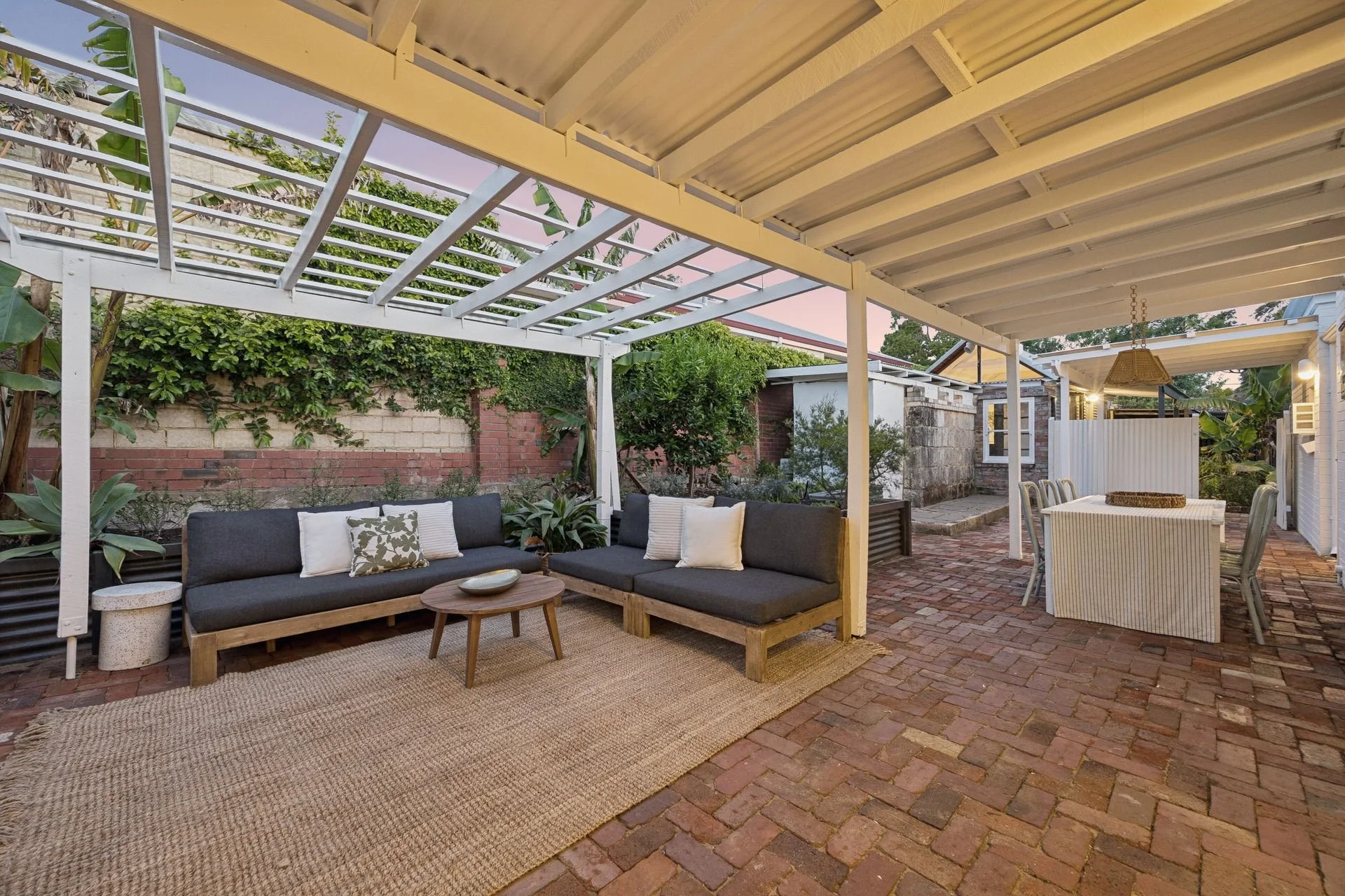 web_102 Edmund St, White Gum Valley 26.jpg