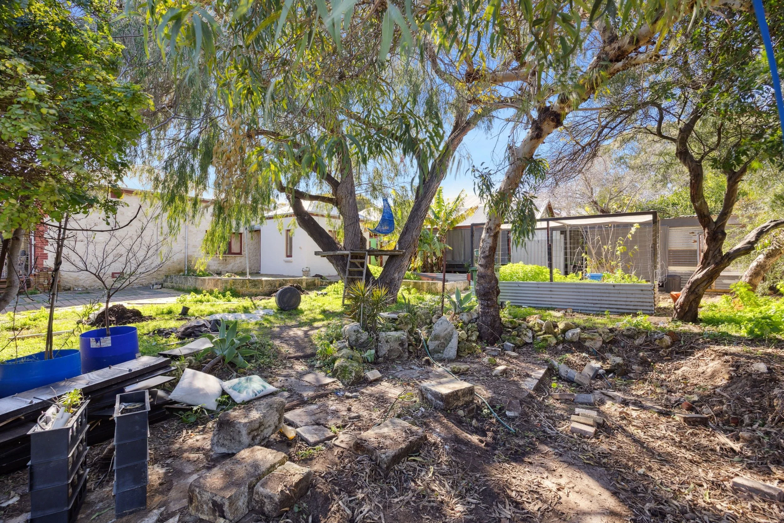 102 Edmund St, White Gum Valley 36.jpg