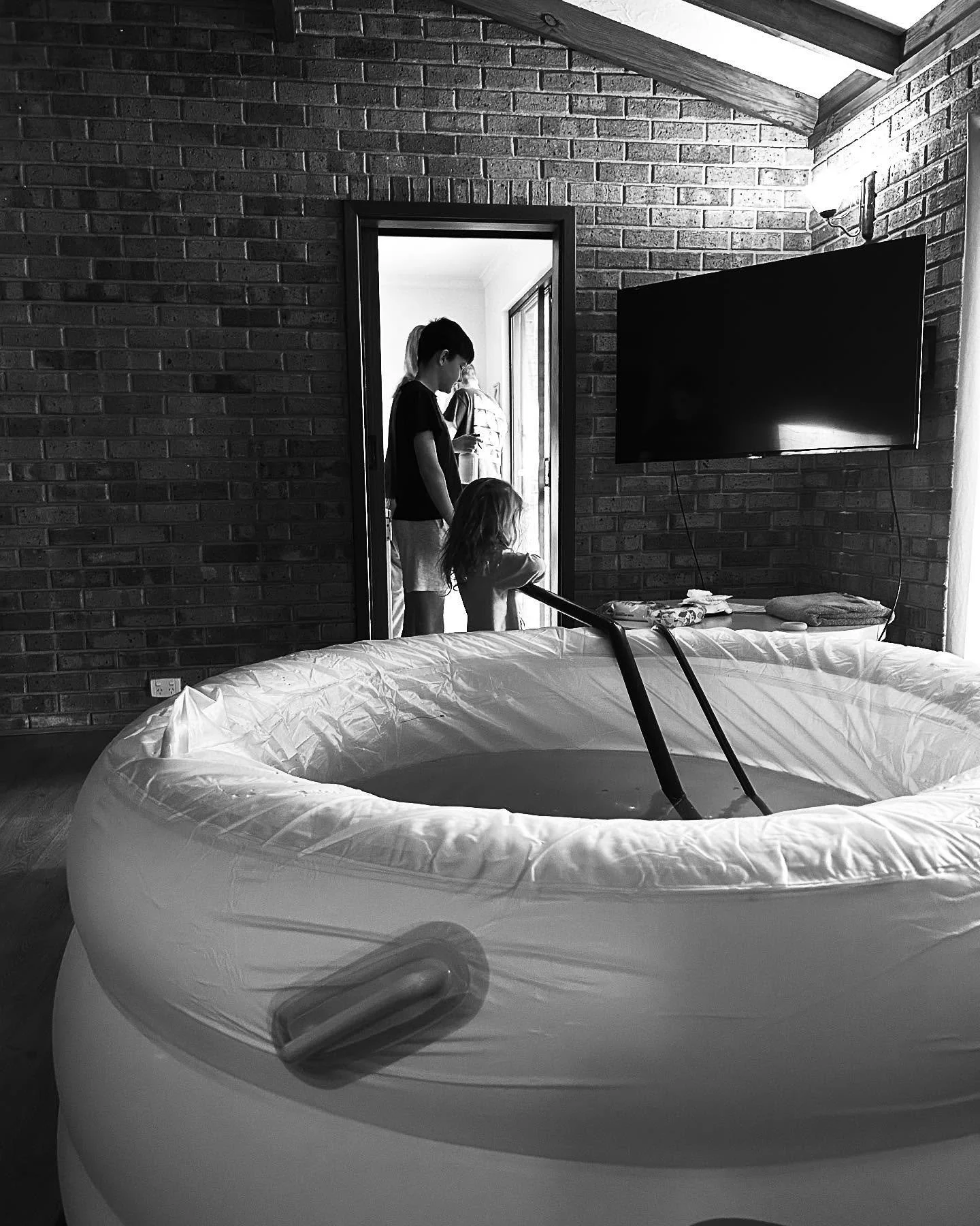As this little 3 year old yells out, as everyone empty&rsquo;s the birth pool, &lsquo;Mum teamwork makes dream work&rsquo;. She is right, collaboration &amp; a collective effort is what makes birth happen. At this point it still had not sunk into her