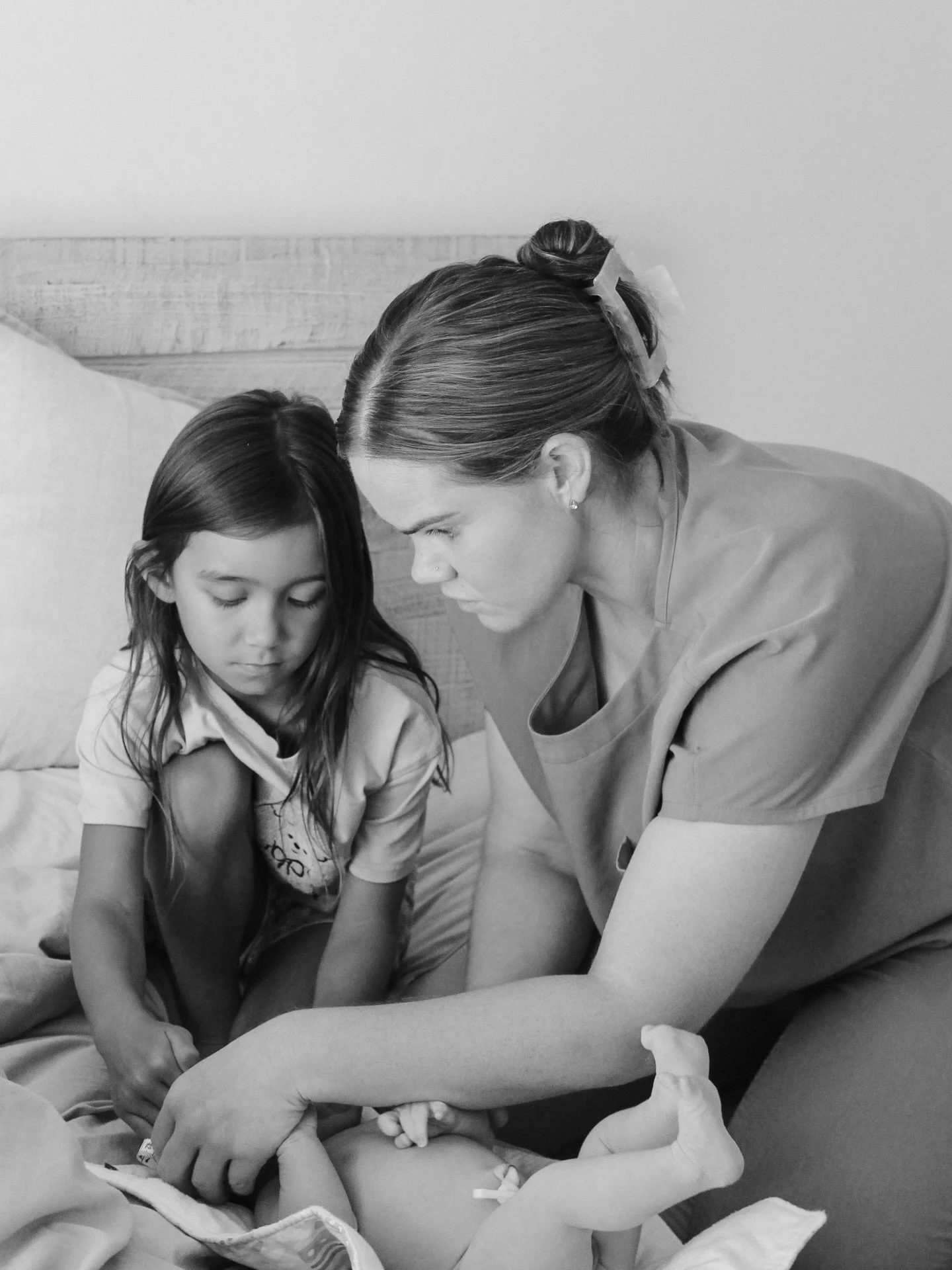 International Day of the Midwife 🤍 

Midwife meaning; with woman. 
Each Midwife works so hard to give women the best outcome possible. Through the high and lows of pregnancy, birth &amp; postnatal moments. Supporting every emotion &amp; moment we su