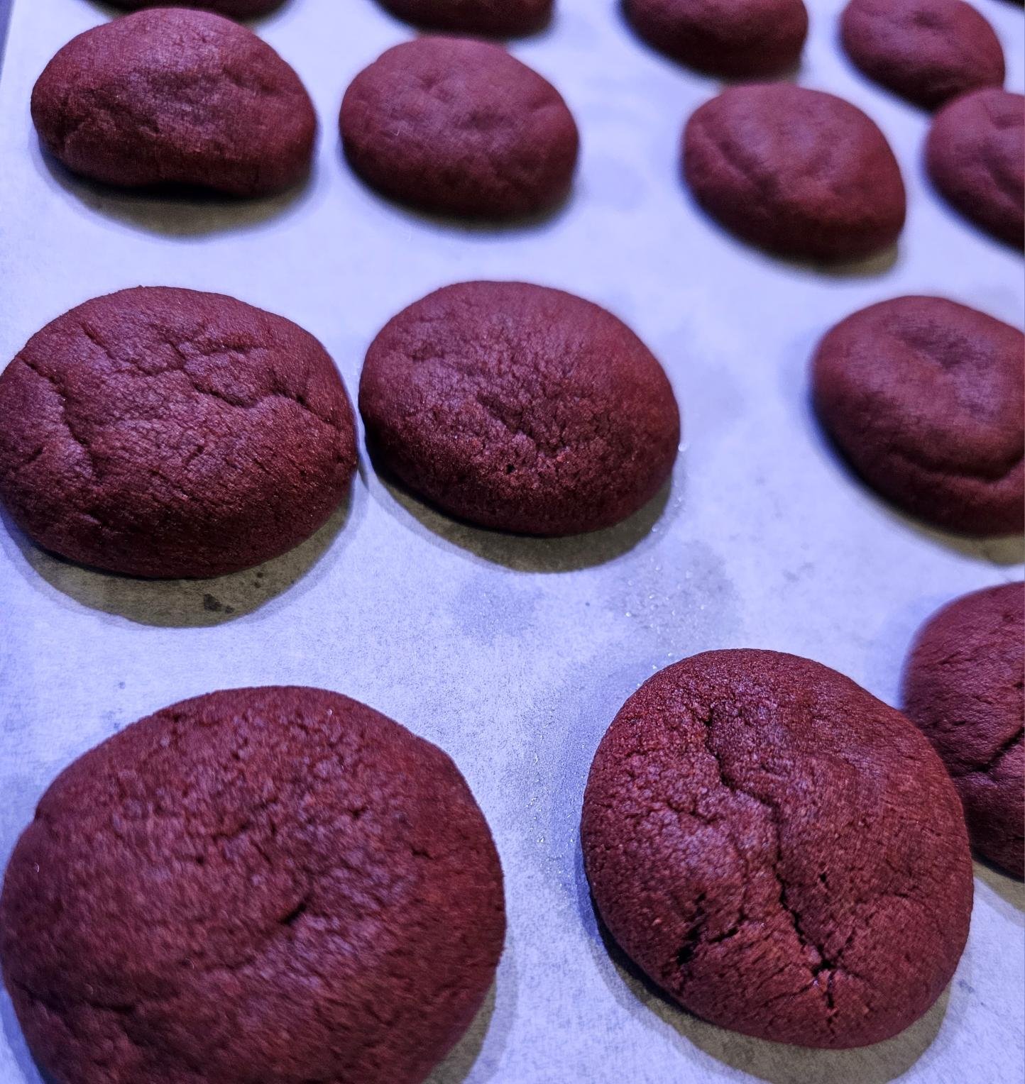 Red Velvet mini cookies. With the perfect texture to scoop that sauce.