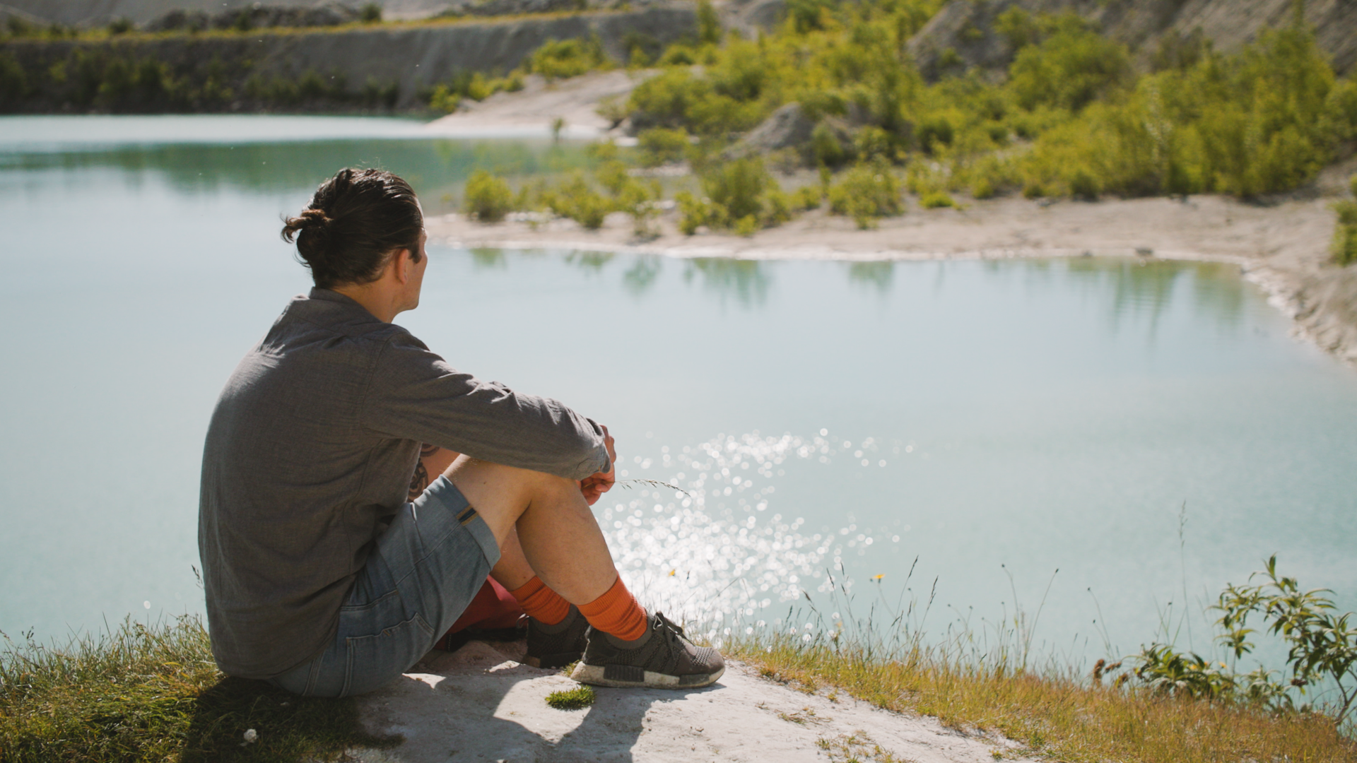 FILMEN V2 MIX Firma.00_00_39_04.Still016.png