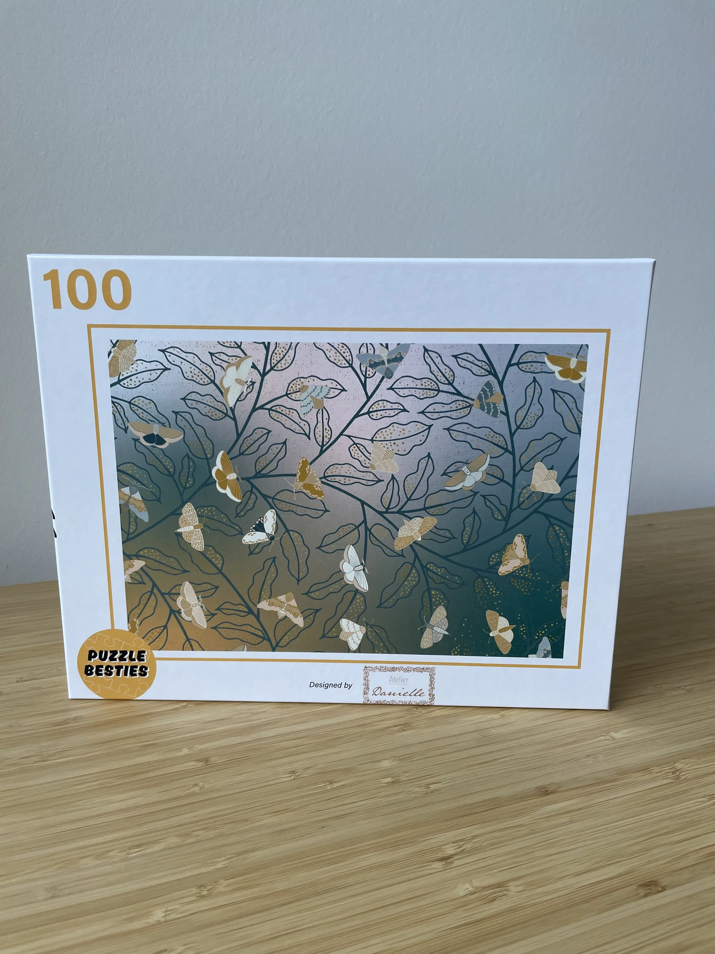 Moths, 100 pieces