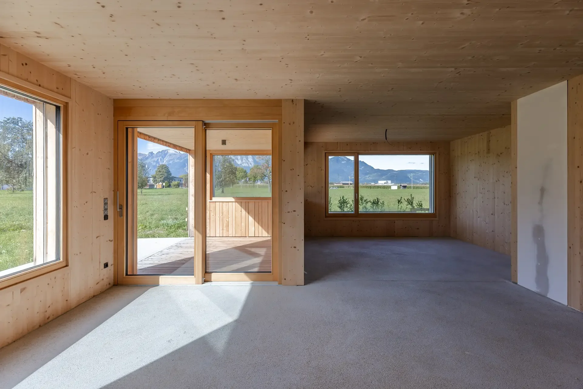 2025-10-08 Trimana Guldenäcker 44 - 2.webp