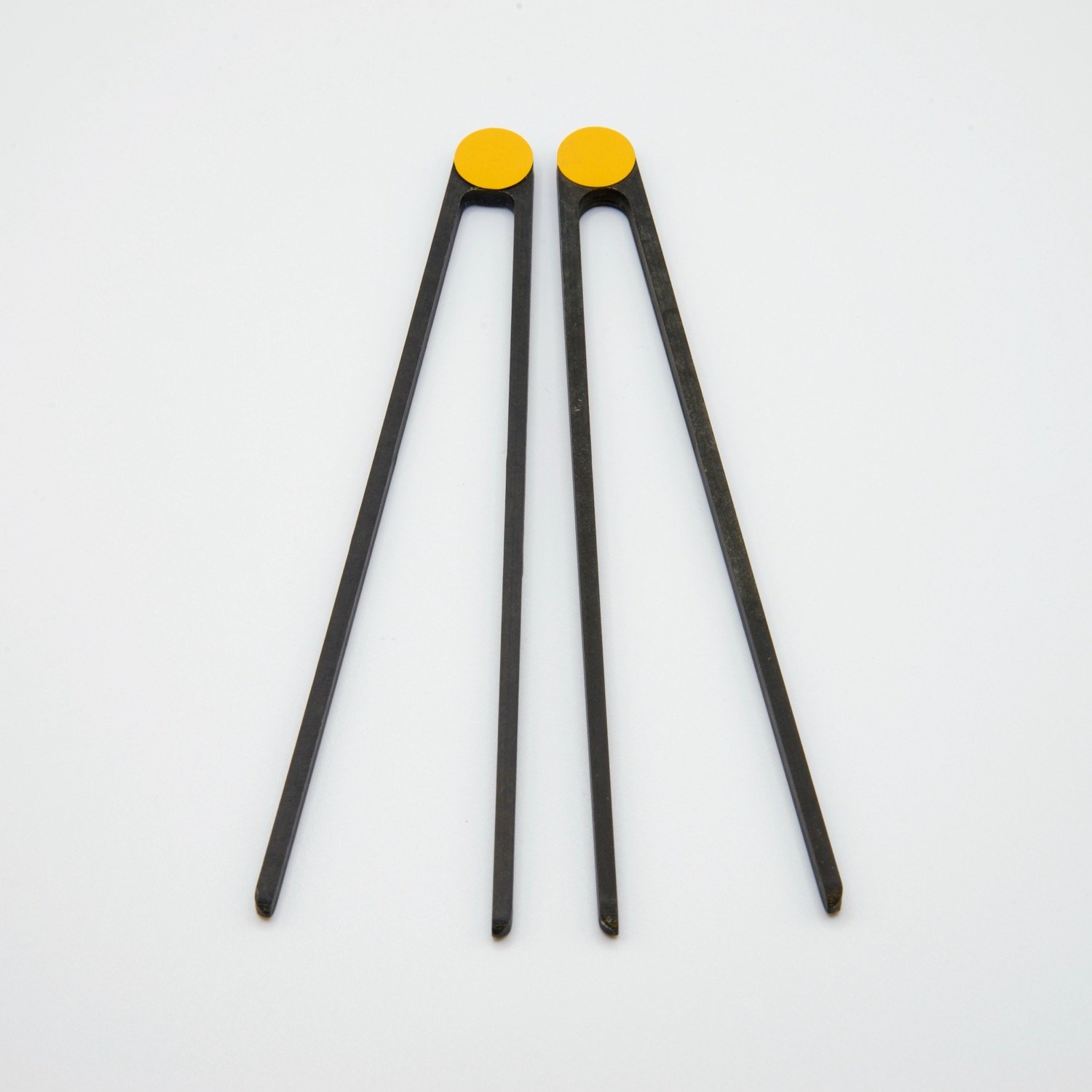 Img0420_Yellow.jpeg