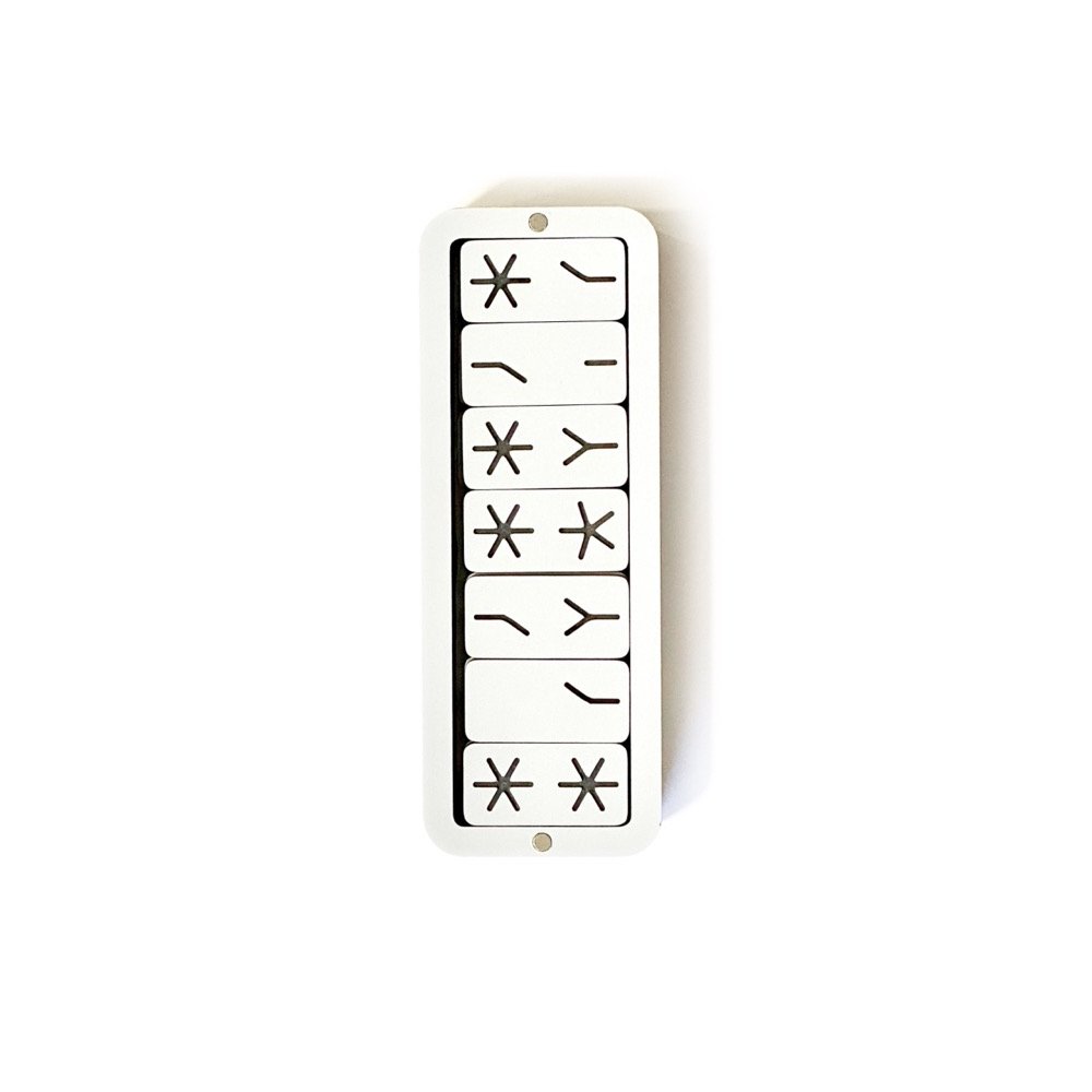 Re-Domino_star_White_2.jpeg