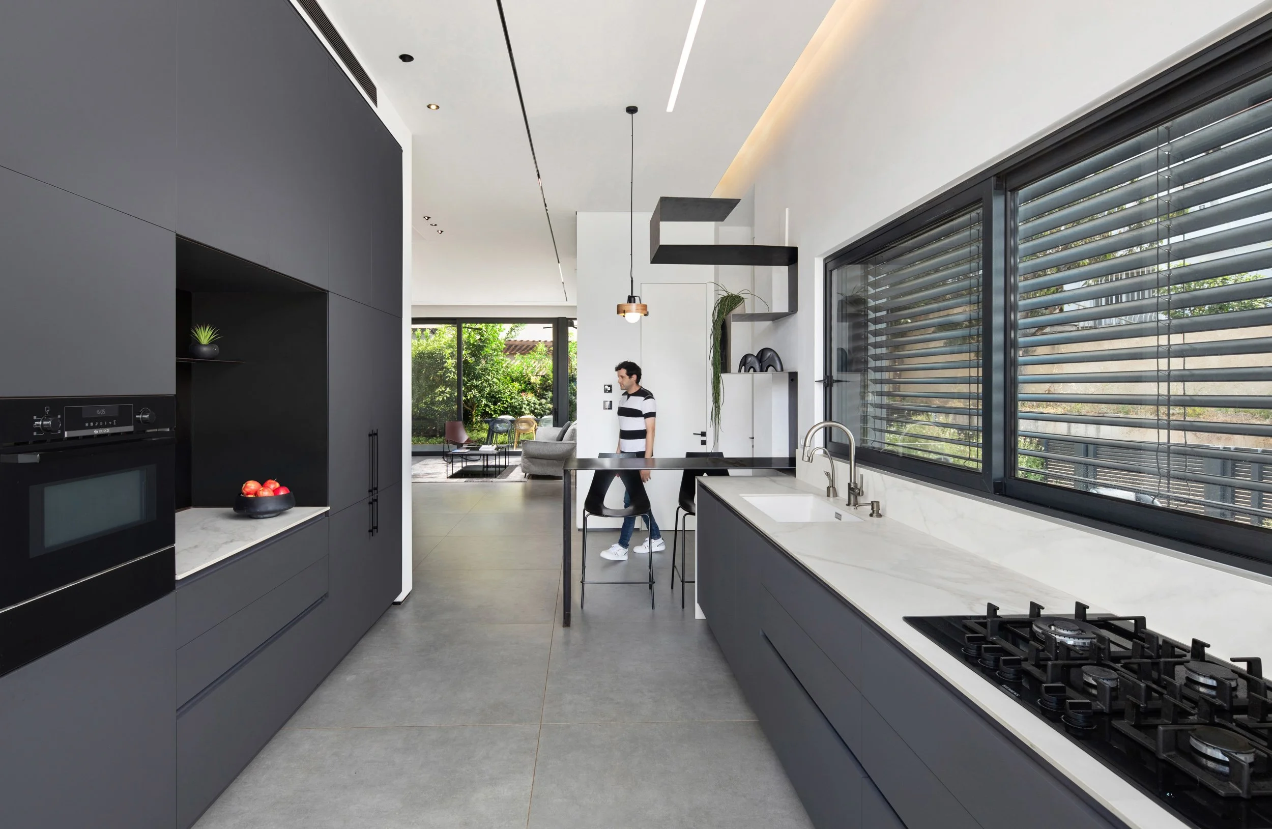 09--photo by Ori Ackerman ©.JPG