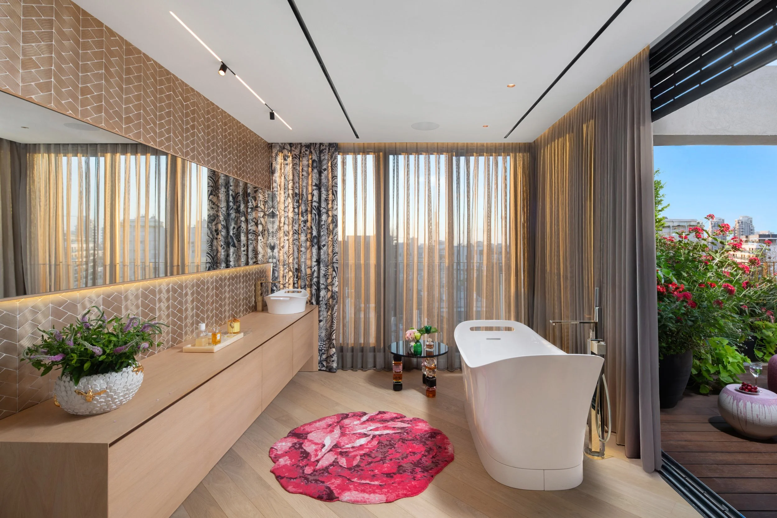 21--photo by Ori Ackerman ©.JPG